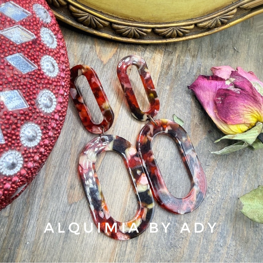 Extra long red acrylic confetti BIG HOOP EARRINGS - Picture 1 of 2